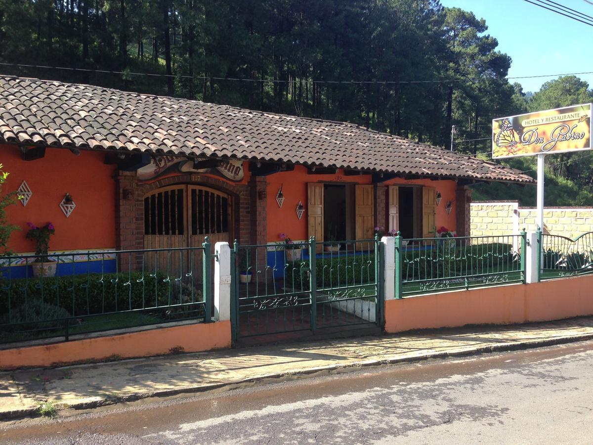 Plaza Don Gabino Y Restaurante Mineral de Angangueo
